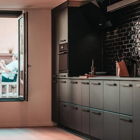 Zilt - A Brand New Near The Sea Apartment *